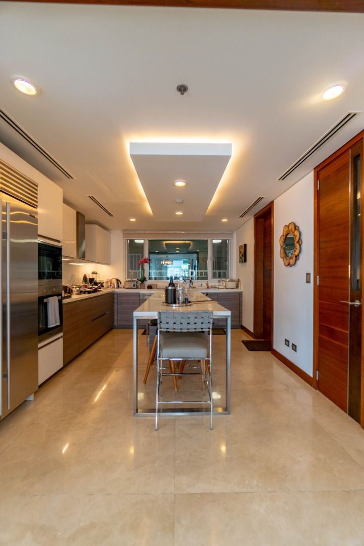 3 Bedroom Two Roxas Triangle Ayala Land Premier 3 Parking Prime Makati ...