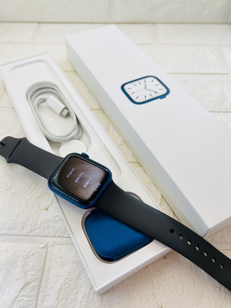 蘋果手錶 二手    藍色 盒裝 功能正常 外觀如圖 螢幕漂亮 自取