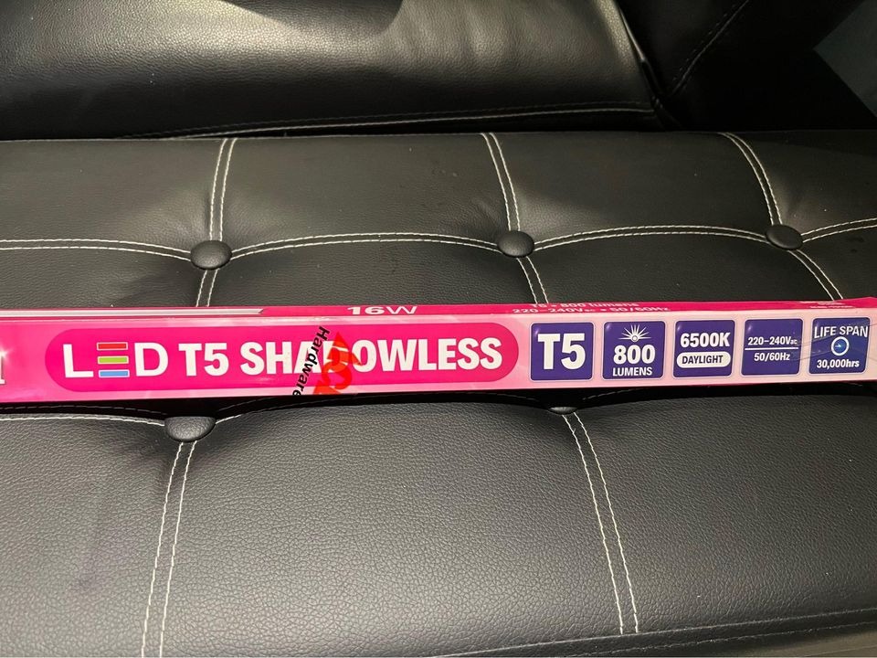 Akari led t5 hot sale shadowless