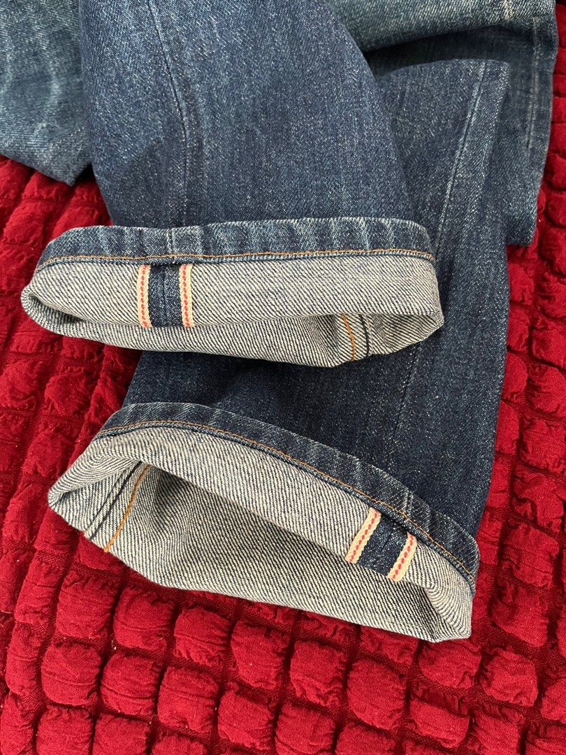APC Selvedge Jeans, Men's Fashion, Bottoms, Jeans on Carousell