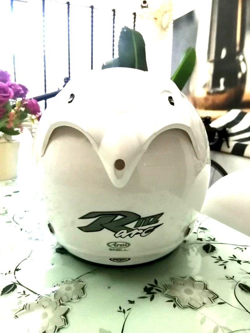 First Gen Pure White Helmet Arc - Ready Stock, Motorcycles, Motorcycle ...