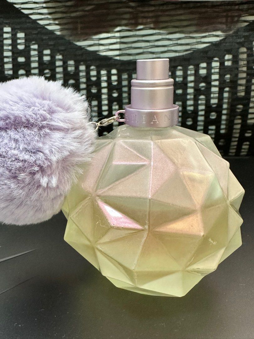 Ariana Grande Moonlight Eau De Parfum 100ml USED On Carousell ariana-grande-moonlight-eau-de-parfum-100ml-used-on-carousell