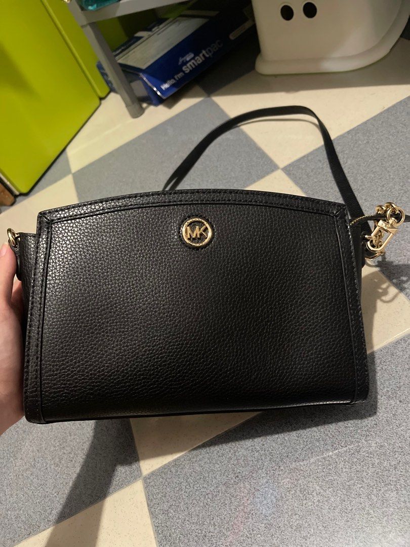 Authentic cheapest Michael Kors MK Black leather crossbody bag