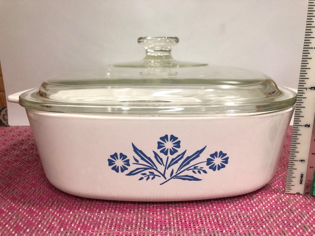 Authentic Corning Ware USA Casserole Dish With Lid 2.0 Liter Blue