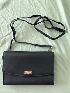 AUTHENTIC KATE SPADE wallet on chain