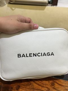 Balenciaga Crossbody Bag *NGA