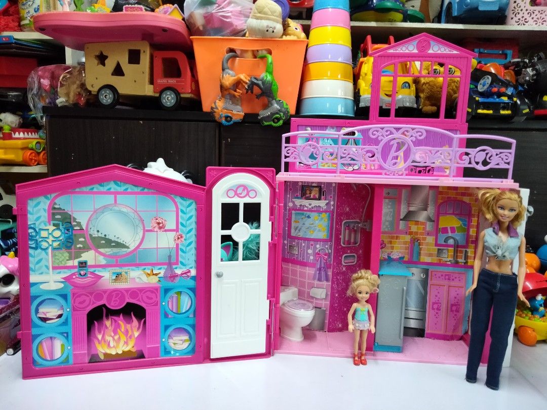 Barbie glam vacation house sale