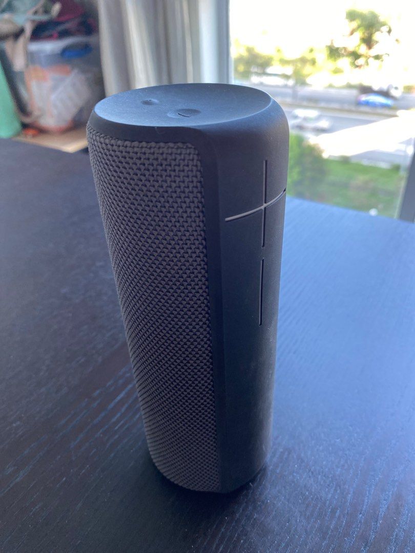 Ue boom speaker sale best sale