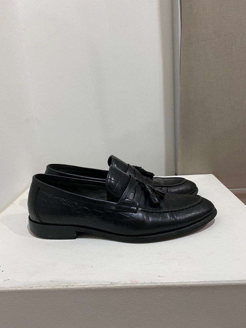 Bonia Crocodile Loafers, Men's Fashion, Footwear, Dress shoes on Carousell