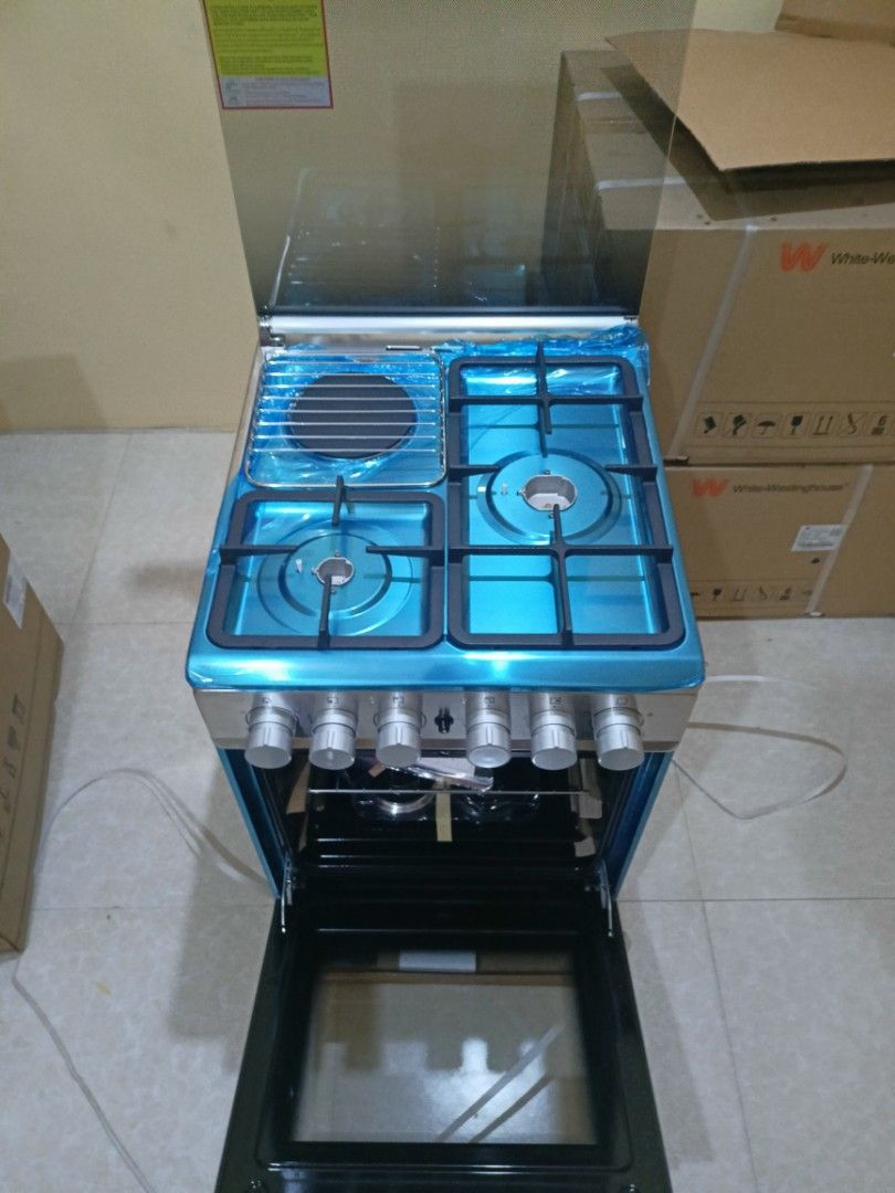BRAND NEW ELECTROLUX GAS RANGE (Category: Cookers) located in Rizal. Submitted by florenciocanoy62 (Listing ID 1236563988, Image 3). Description: 🎊🎊SALE SALE SALE🎊🎊 ✅ELECTROLUX GAS RANGE ✅3 Units left MODEL: Ekm5212x Srp: 22,595 Cash: 13,499 Product details: 👉50cm gas range 👉2 gas burner, 1 electric hot plate 👉62L electric oven 👉Cooking range 👉Grill 👉Rotisserie 👉Main clour stainless steel 👉Dimension: 55cm X 50cm X85 cm NOTE: CASH, GCA