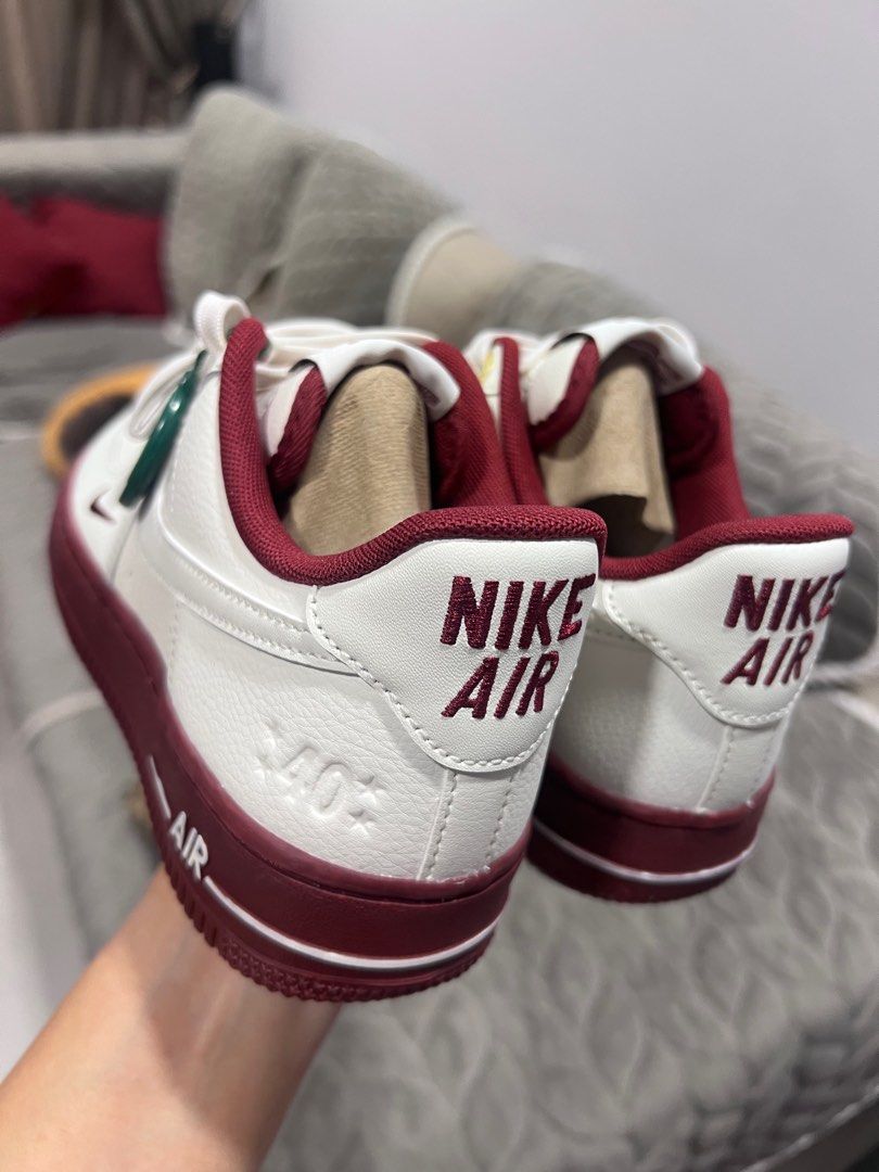 Red hotsell new nikes