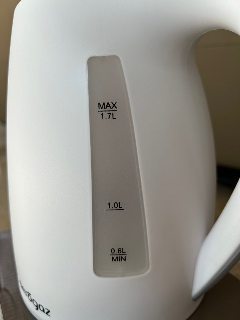 Branded Travel Kettle Brand New TV Home Appliances Kitchen