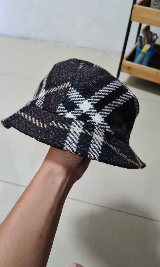 Burberry wool outlet bucket hat