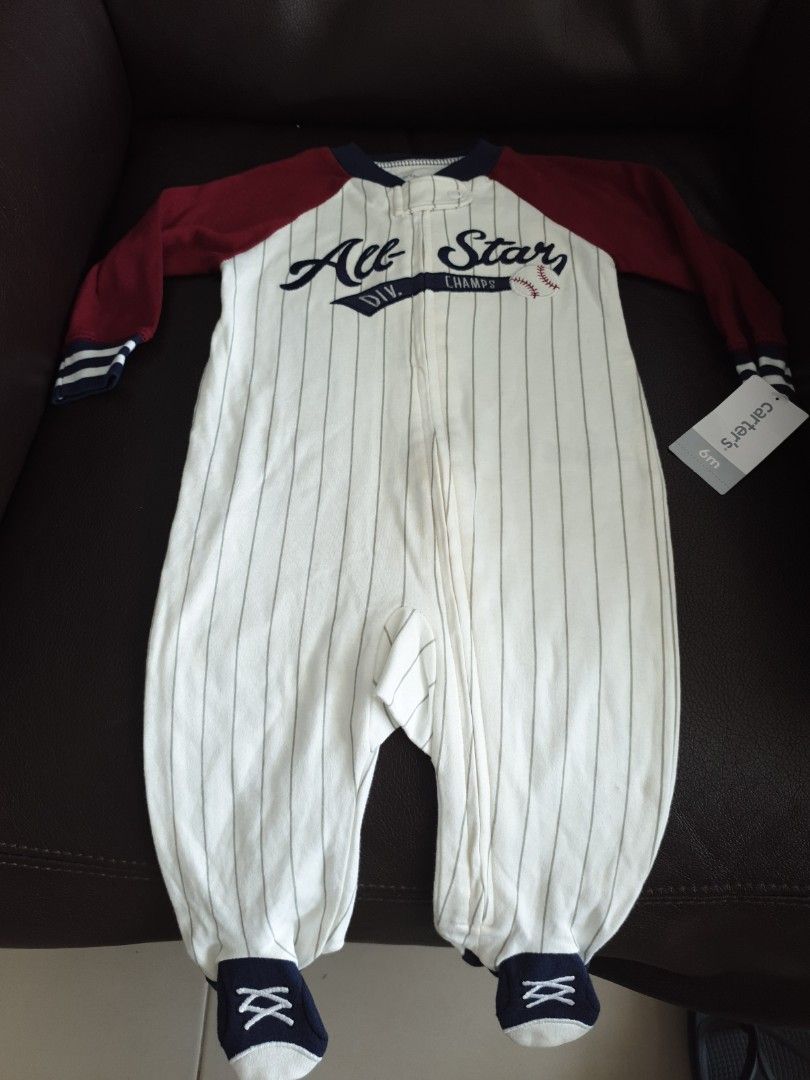 Carters Romper (Category: Babies & Kids Fashion) located in Singapore. Submitted by vmv888 (Listing ID 1236472457, Image 1). Description: Carter's Romper $10 each.