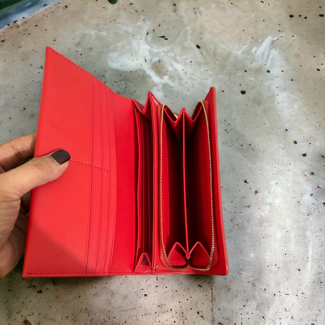 Charles & Keith Red Bi-fold Long Wallet/Dinner Clutch, Women's Fashion,  Bags & Wallets, Purses & Pouches on Carousell