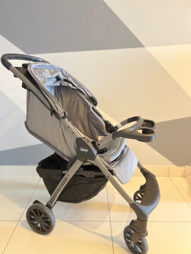 Chicco mini bravo plus car seat store