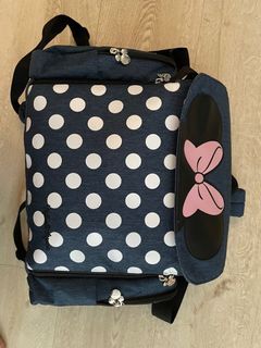 Diaper bag + chair seat