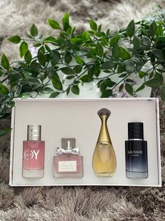 (Category: ) located in . Submitted by theperfumeshops (Listing ID 1236472817, Image 1). Description: .