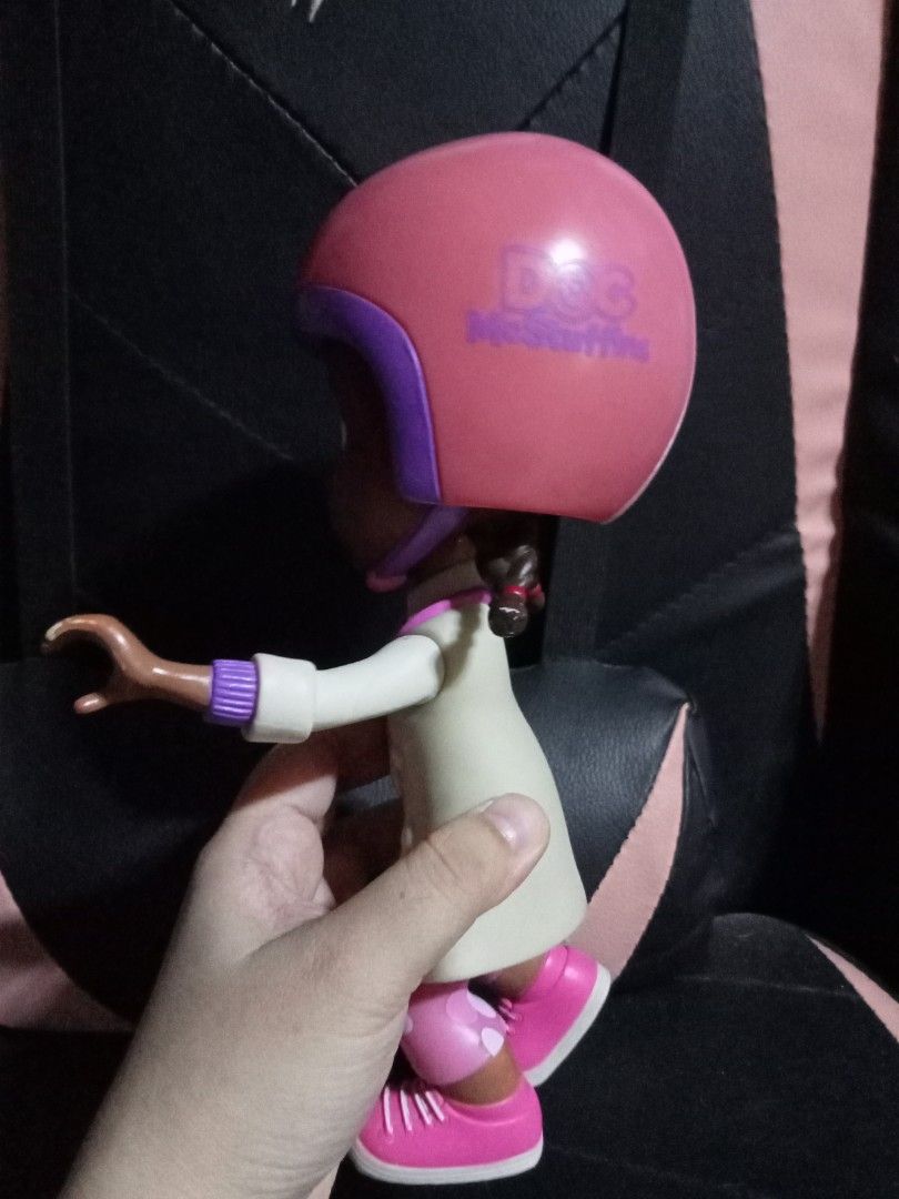 Doc McStuffins doll (Category: Kids Toys) located in Muntinlupa City. Submitted by periwinklefairy23 (Listing ID 1236445413, Image 2). Description: .