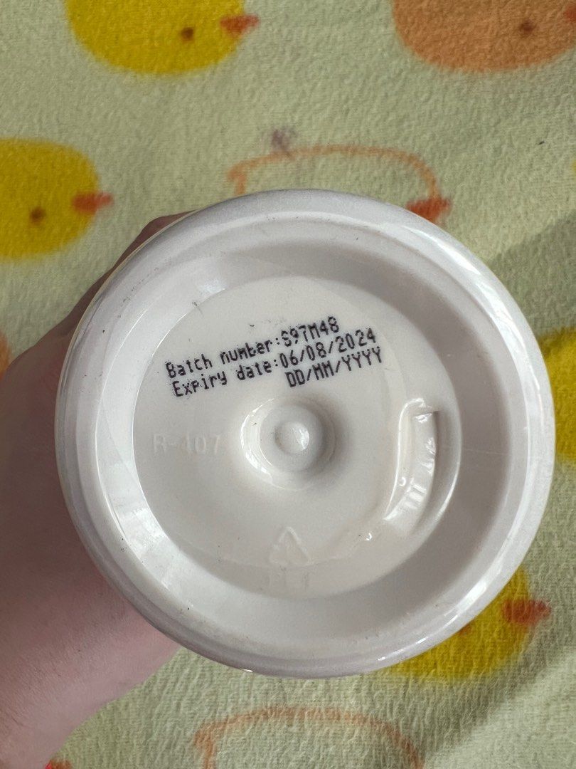 Eaoron Body Exfoliating Body Cream 330g, Beauty & Personal Care, Bath