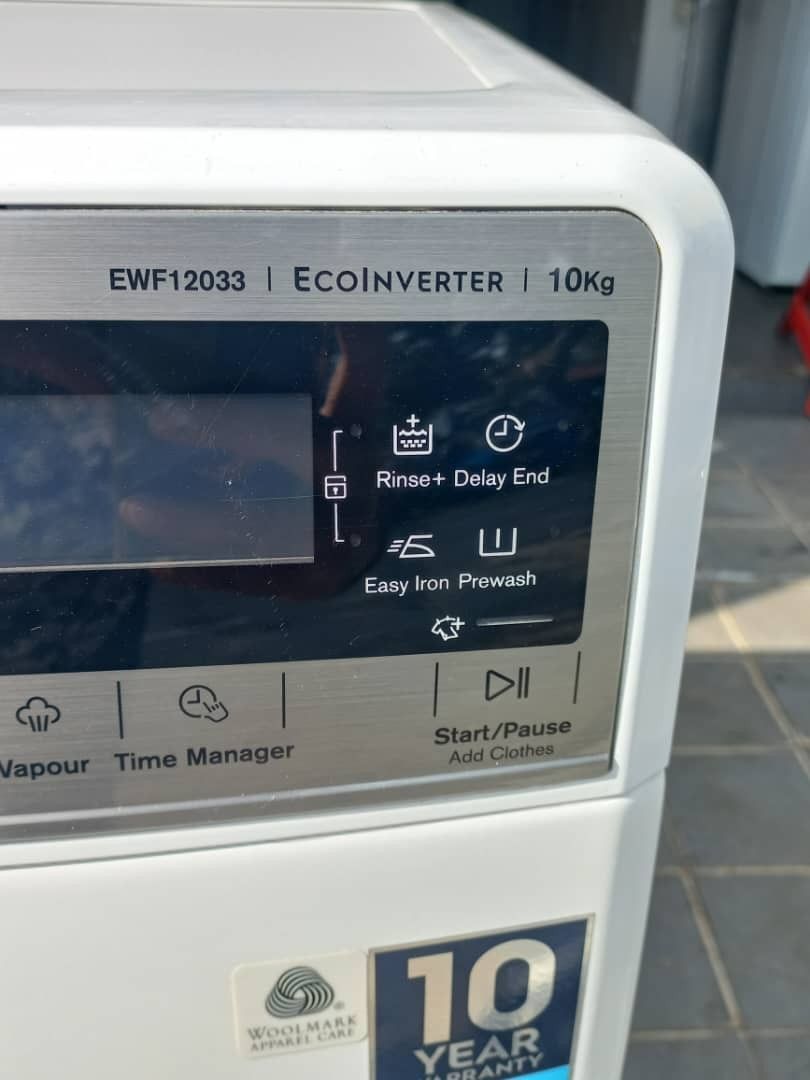 ELECTROLUX INVERTER front load washing machine 10 kg, TV & Home Appliances, Washing Machines and