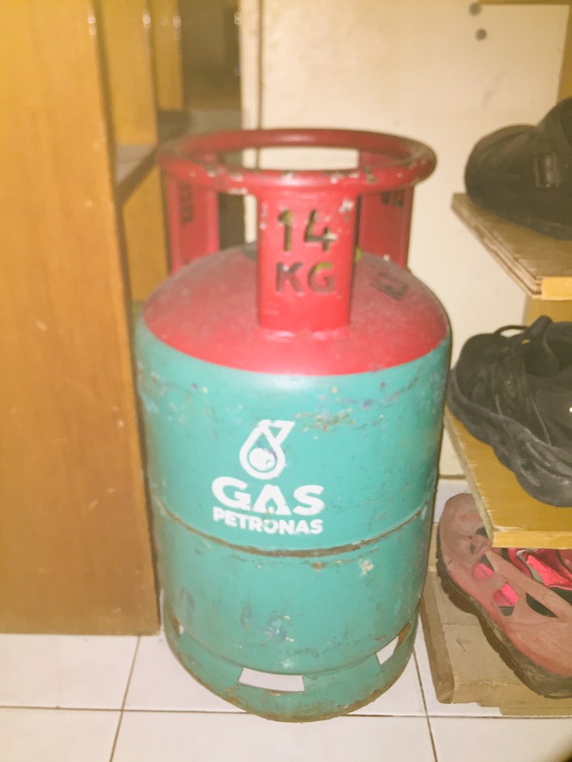 Empty Gas Tank, TV & Home Appliances, Kitchen Appliances, BBQ, Grills