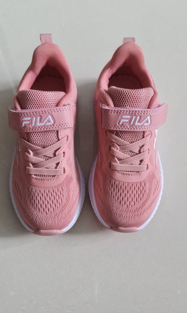White filas for kids store