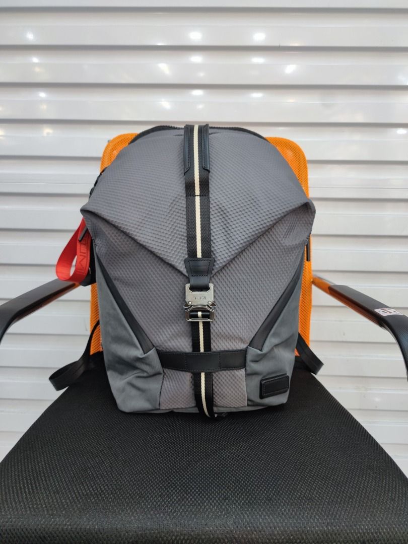 Finch Backpack TAHOE TUMI Men s Fashion Bags Backpacks on Carousell