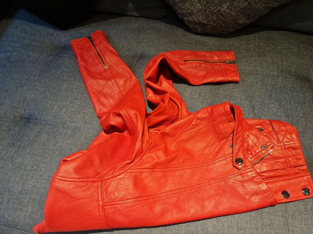 Fiorucci, Women's Fashion, Coats, Jackets and Outerwear on Carousell