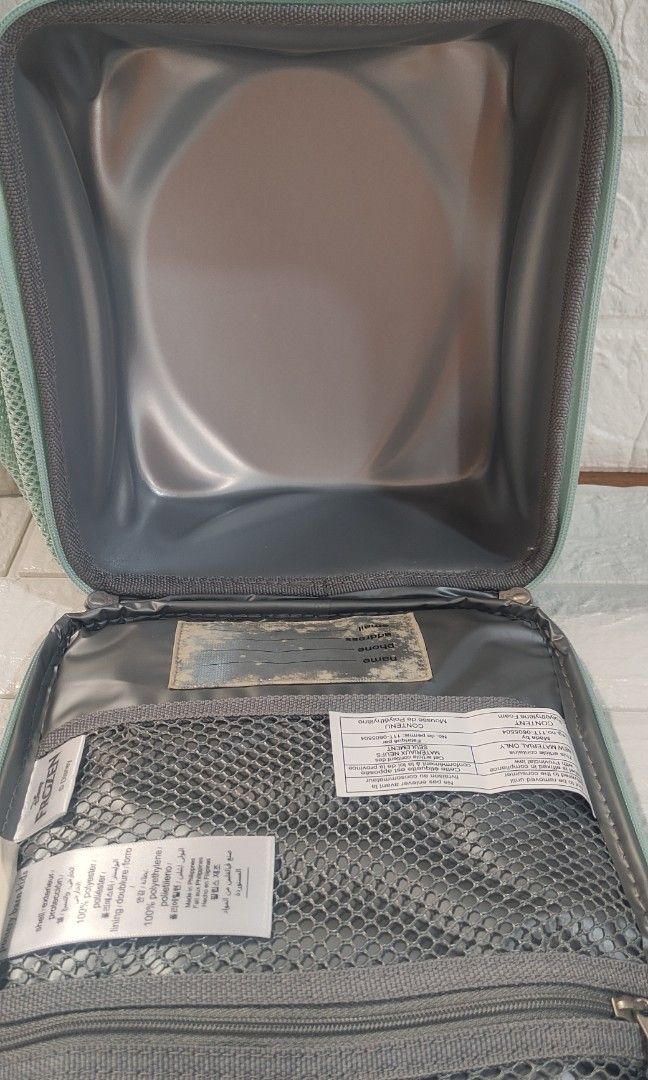 Frozen Pottery Barn Kids Lunchbox on Carousell