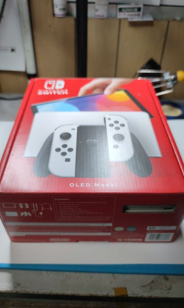 Latest Offer Fully jailbroken nintendo switch oled 256gb, Video Gaming