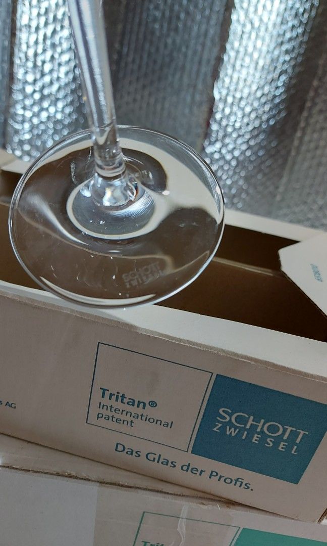 Germany Schott Zwiesel Viña Wine Goblet 279 ml 德國白酒杯, 傢俬