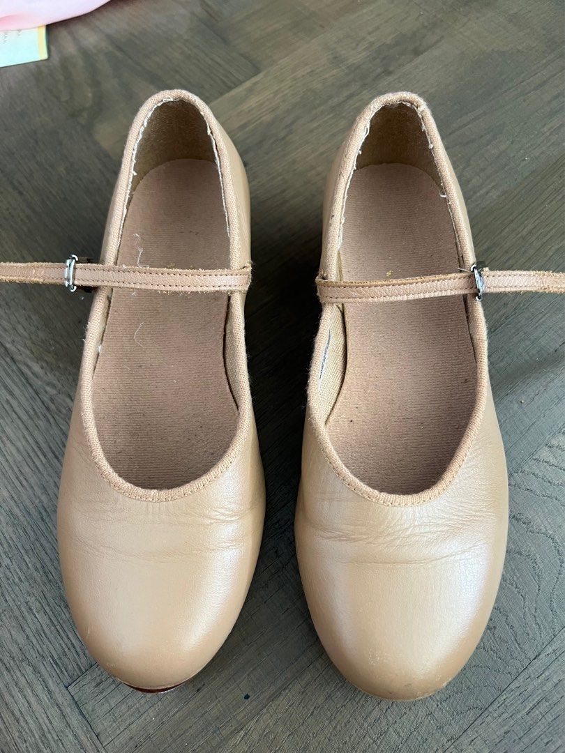 Girls tan clearance tap shoes