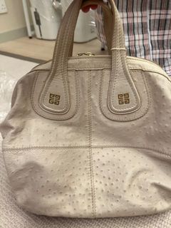 （分類：）位於 。 由 jsc1102 提交（商品編號 1236554414，圖片 1）。簡介： 。