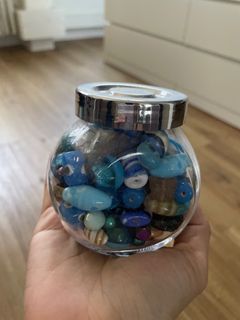 Glass beads in turquoise blue