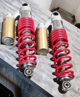 Honda CB400 Rebuilt Showa Rear Shock