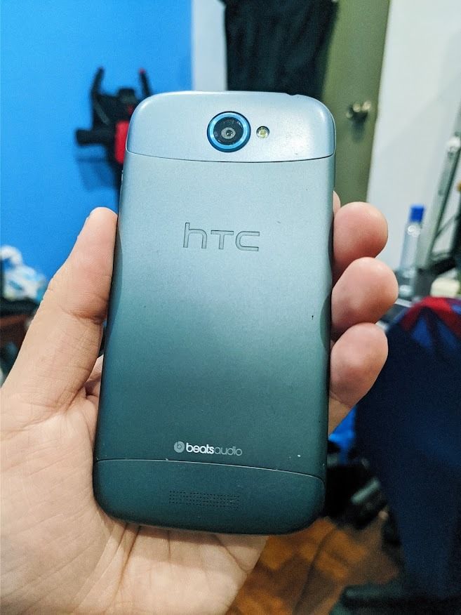 HTC One S 16GB Gradient Blue RARE UNIT (Category: Early Generation Mobile Phones) located in Quezon City. Submitted by cosmic_xhenon (Listing ID 1236585387, Image 2). Description: FOR ONLY 5K FIXED PRICE VERY RARE PHONE GOOD FOR COLLECTIONS ONE OF THE FLAGSHIP PHONE OF HTC WAY BACK IN 2012 DELIVERY VIA LALAMOVE OR MEET UPS LRT 1 BALINTAWAK WALTERMART MUNOZ SM NORTH AROUND 98% SMOOTHNESS OVERALL STILL PRESENTABLE GREAT CONDITION Qualcomm MSM8290 D