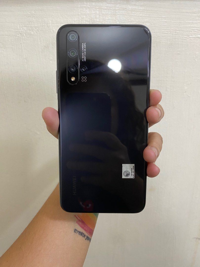 Huawei Nova 5t (Category: Huawei) located in Las Pinas. Submitted by ninay00 (Listing ID 1236511590, Image 2). Description: Huawei Nova 5t 128GB With box Original charger Earphones Cases Tempered glass Rfs: extra phone.