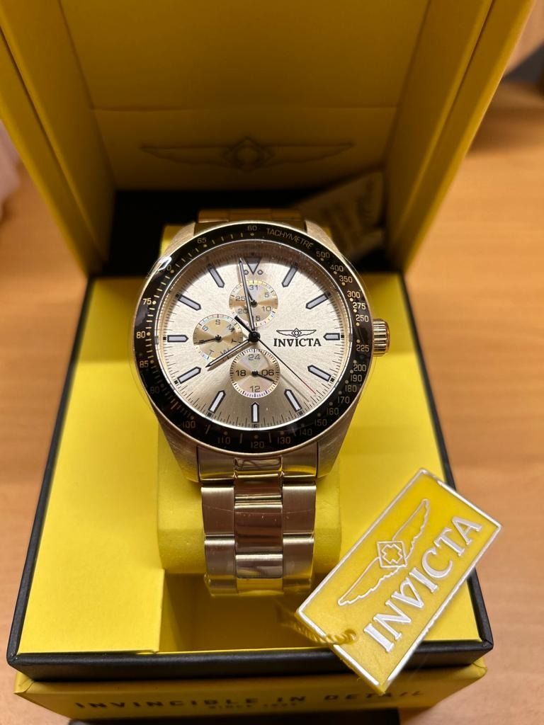 Invicta Aviator 38970 Men s Round Gold Tone Day Date 12 24 Hr