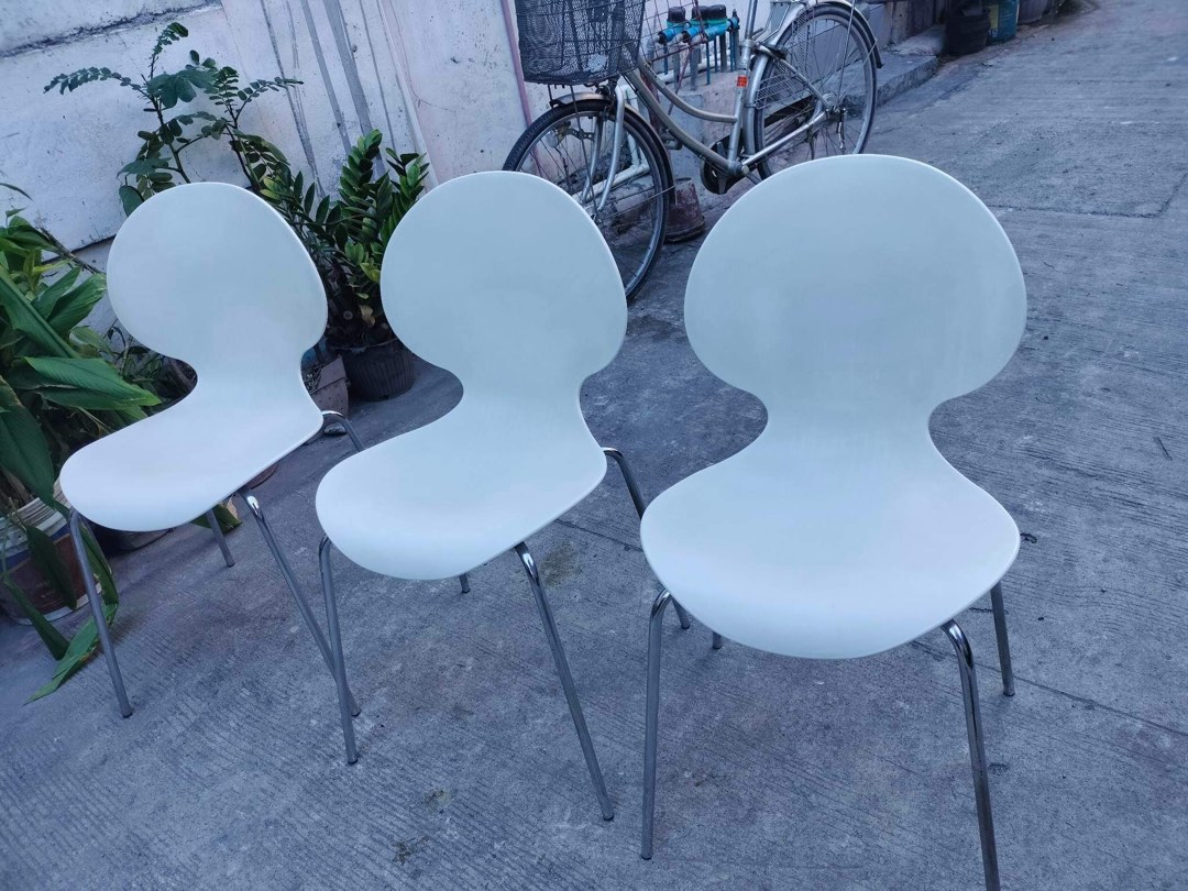 JAPAN SURPLUS CHAIRS on Carousell