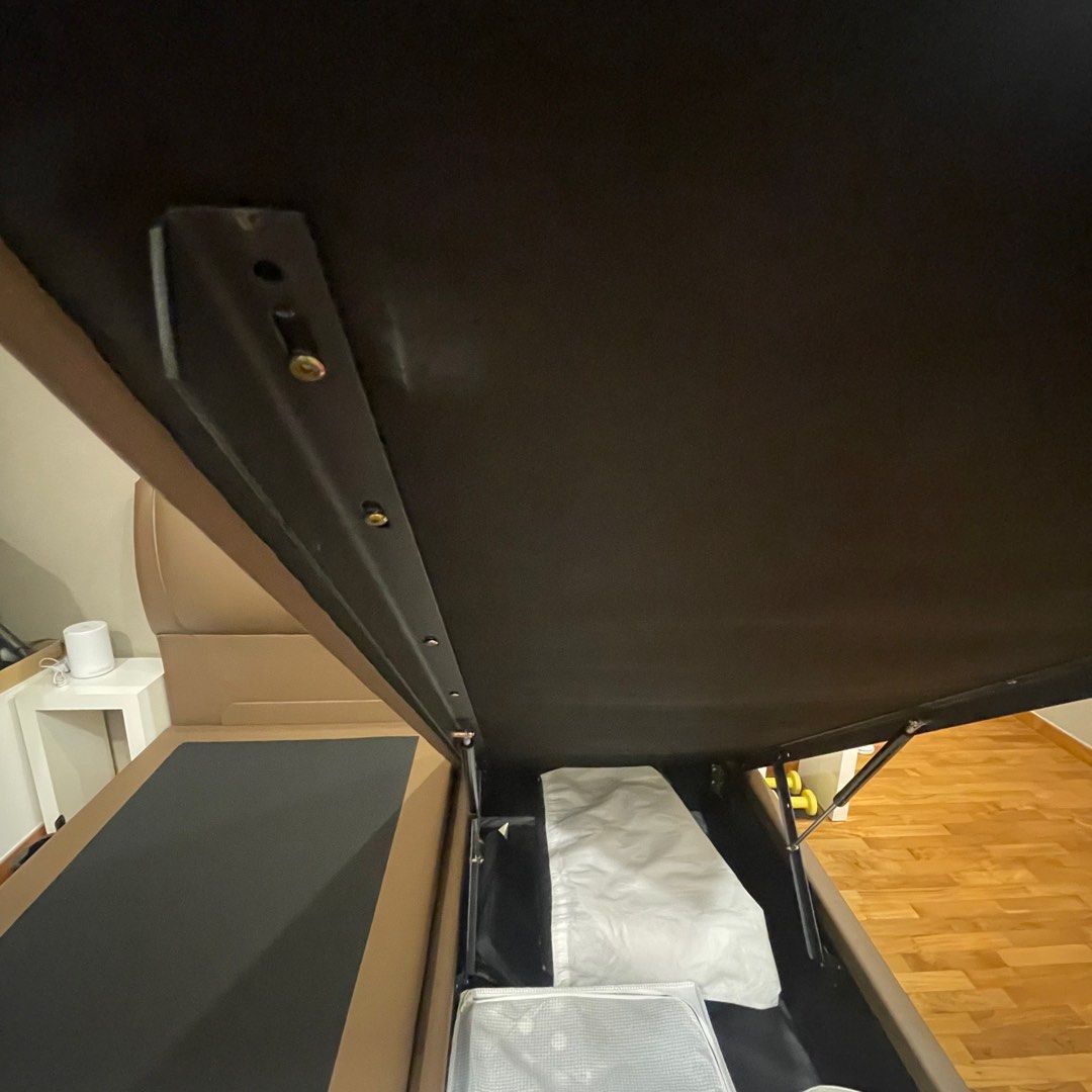 King Size King Koil Bedframe and headboard with German hydronic storage