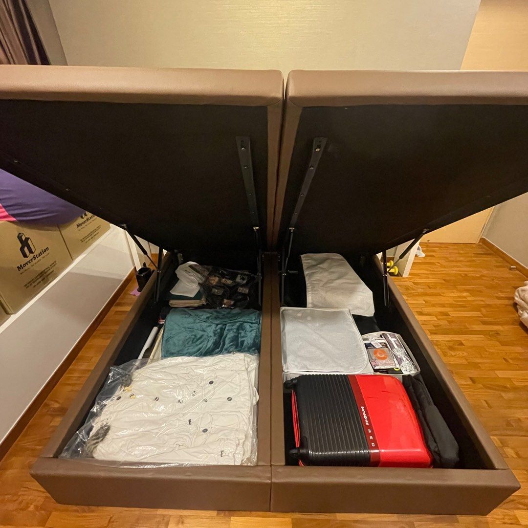 King Size King Koil Bedframe and headboard with German hydronic storage