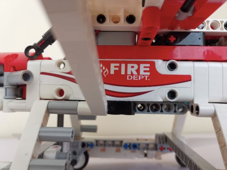 Lego technic plane top 42040
