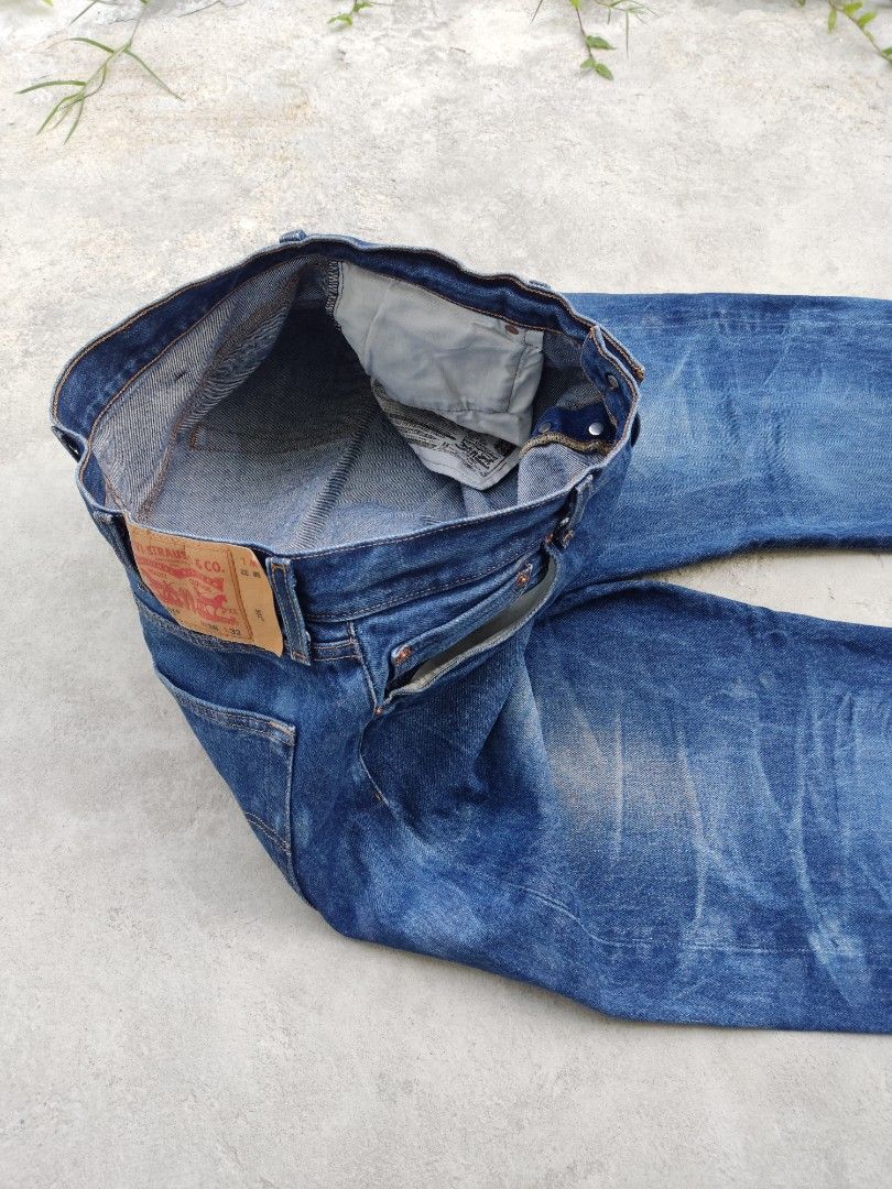 Levi's 501 Blank Red Tab Denim Pants, Men's Fashion, Bottoms, Jeans on ...