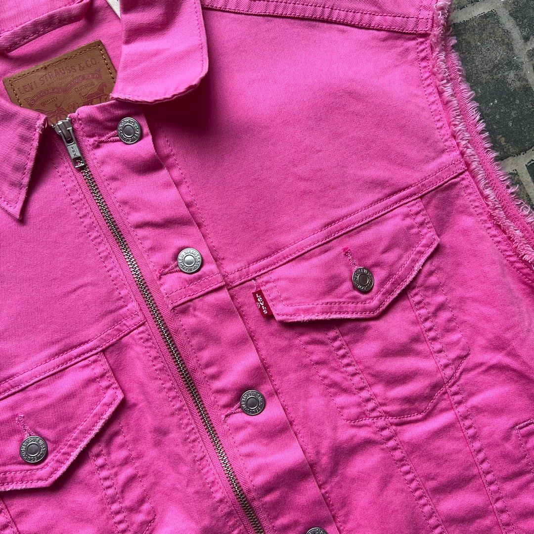 Levis Pink Denim Vest, Men's Fashion, Coats, Jackets and Outerwear on