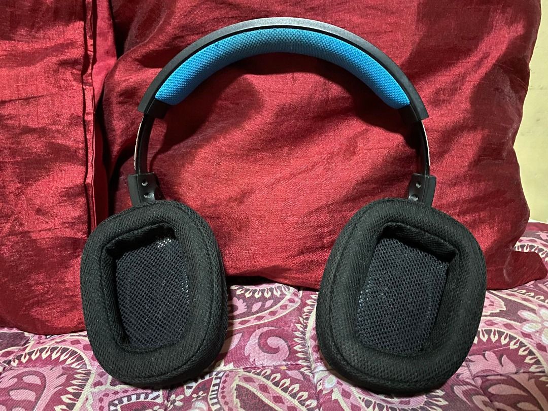 Logitech G233 wired headset, Gaming headset with Detachable microphone