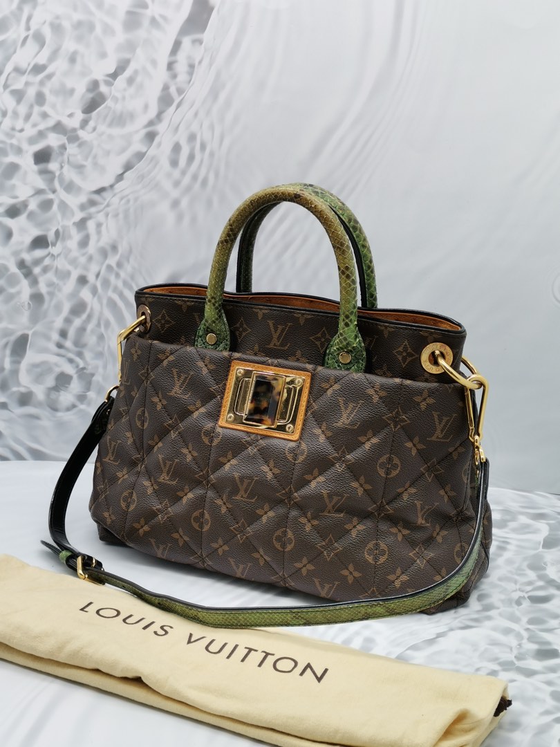  Louis Vuitton, Pre-Loved Monogram Canvas Etoile