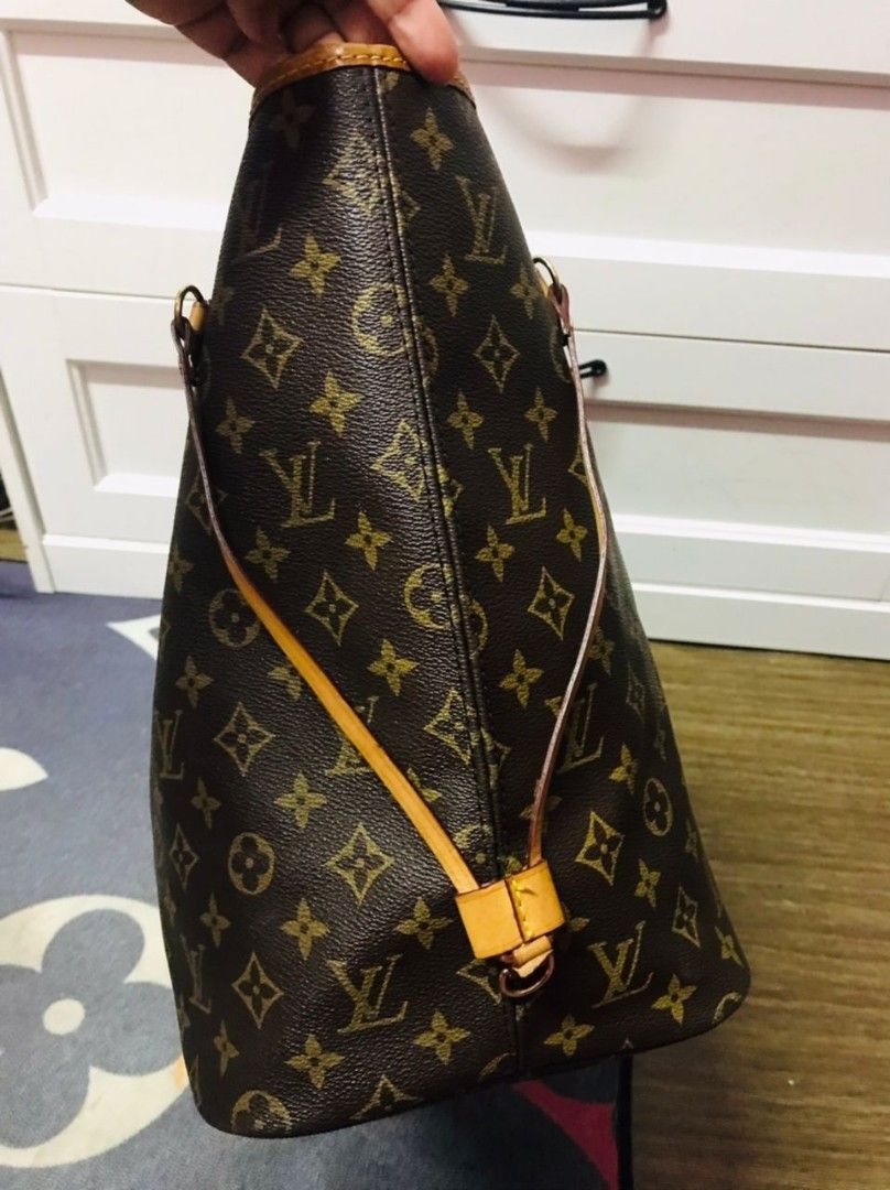LV Neverfull GM, Luxury, Bags & Wallets on Carousell