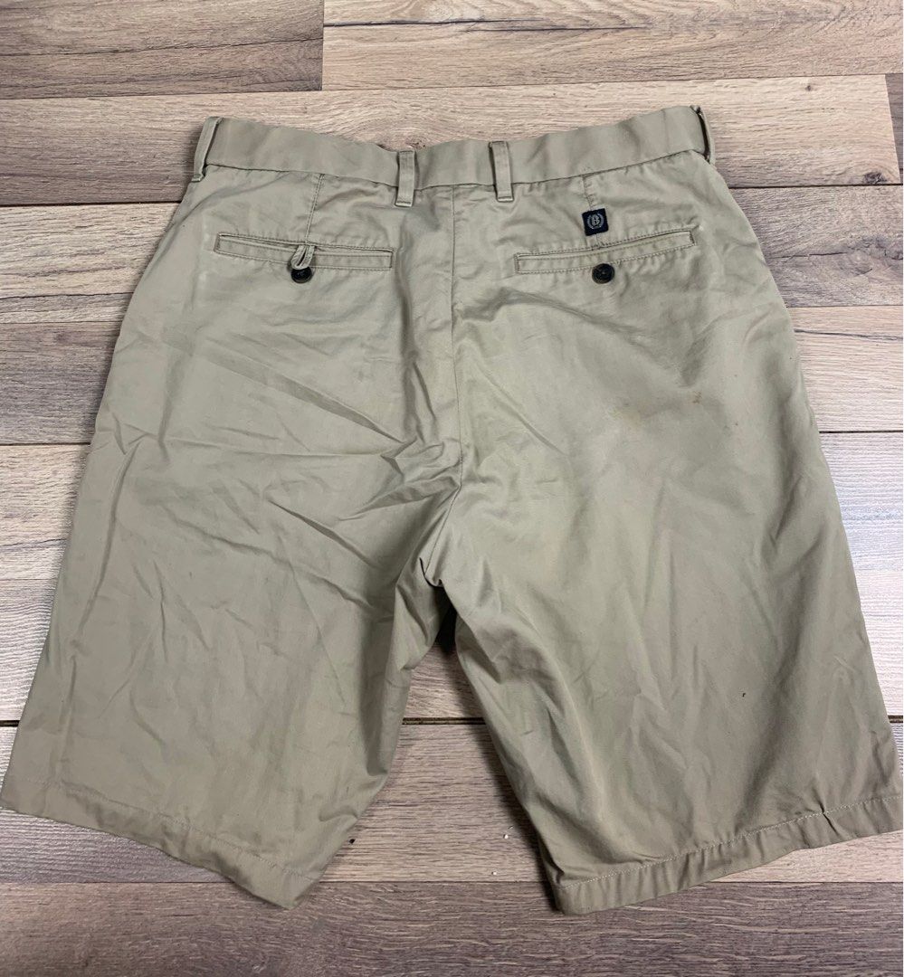 Mark spencer short chino, Fesyen Pria, Pakaian , Bawahan di Carousell