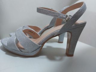 Matthews Silver Heels / Sandals